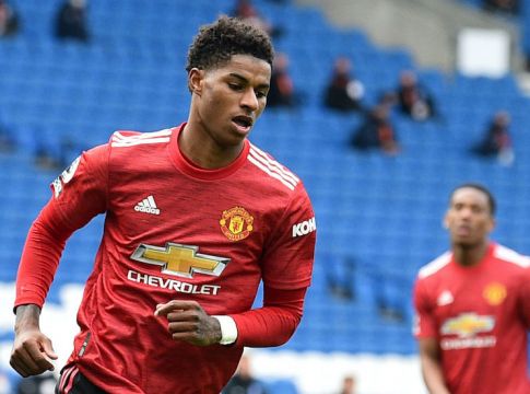 Η Μάντσεστερ Γιουνάιτεντ προσφέρει «χρυσό» συμβόλαιο στον Ράσφορντ