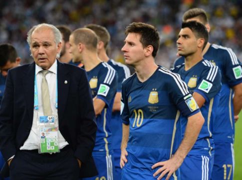 Ο Μέσι αποχαιρέτησε τον Σαμπέγια : «Ζήσαμε μαζί μερικές από τις καλύτερες ποδοσφαιρικές αναμνήσεις μου» (pic)