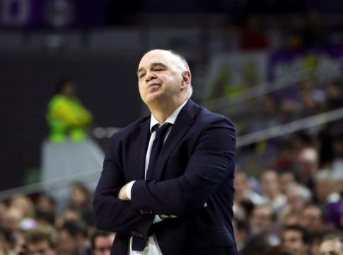 Όλο το παρασκήνιο με Λάσο: Η απόλυση του γιατρού, η επιλογή Χεζόνια και η… Μπαρτσελόνα