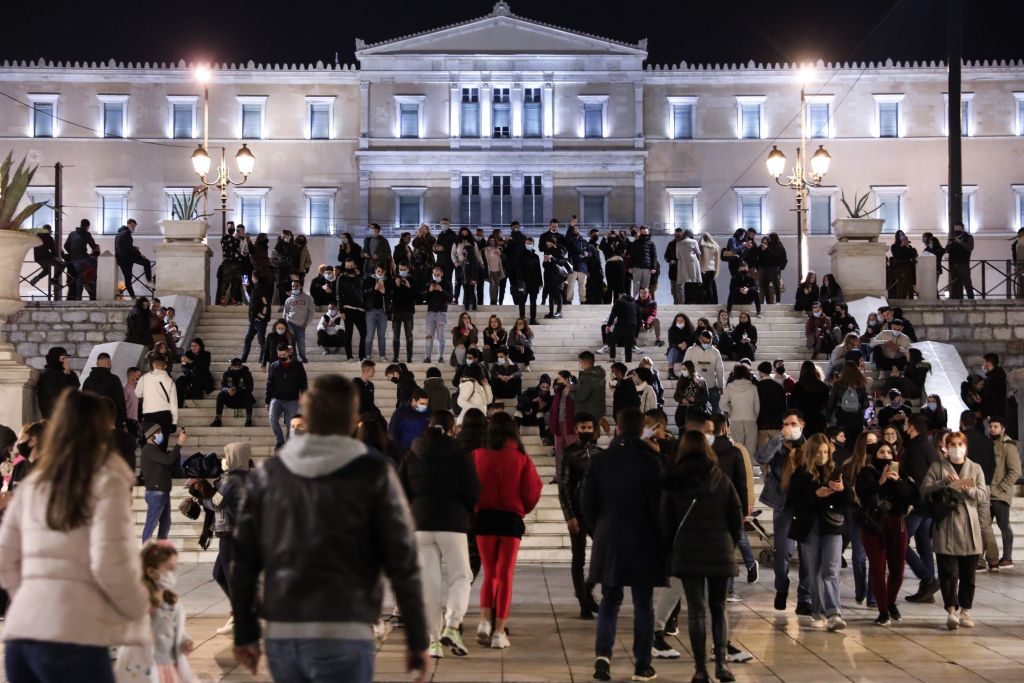 Κορωνοϊός : Στην Αττική το 1/3 των 617 κρουσμάτων – Αναλυτικά η κατανομή