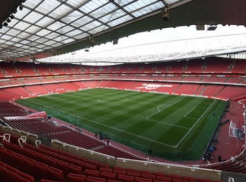 Κλείνουν ξανά τα γήπεδα στο Λονδίνο λόγω κορωνοϊού!