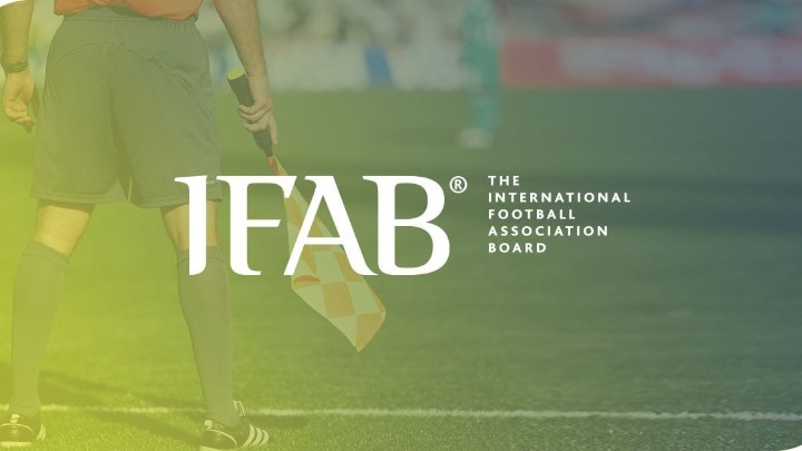 IFAB: Διατηρεί τις 5 αλλαγές στα παιχνίδια και το 2021