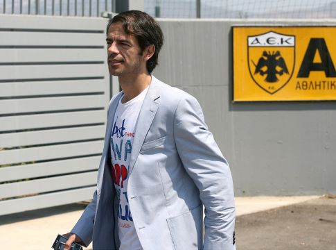 Ευχήθηκε στον Κωστή η ΑΕΚ (pic)