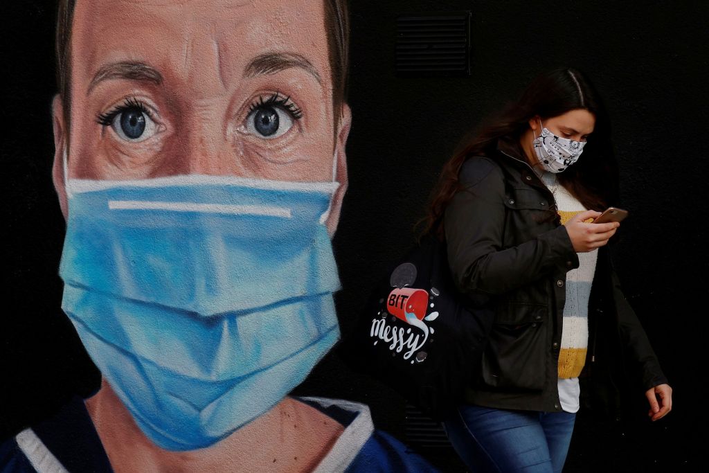 Παγκόσμιος συναγερμός για τη μετάλλαξη του κορωνοϊού – Εντείνονται οι φόβοι για τρίτο κύμα πανδημίας και στην Ελλάδα
