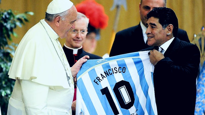 Πάπας για Μαραντόνα : «Ποιητής στο γήπεδο, εύθραυστος έξω από αυτό»