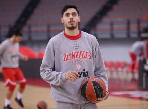 Και με τη… βούλα στην Ομπραντόιρο ο Κόνιαρης (vid)