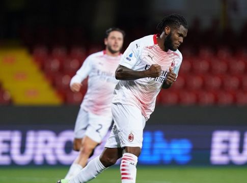 Μπενεβέντο – Μίλαν 0-2 : Διπλό… κορυφής για τη Μίλαν