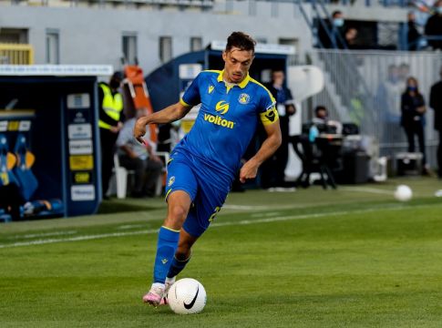 Κώτσιρας : «Στόχος η εξάδα, έχει κάνει πολύ καλή δουλειά ο Ράσταβατς»