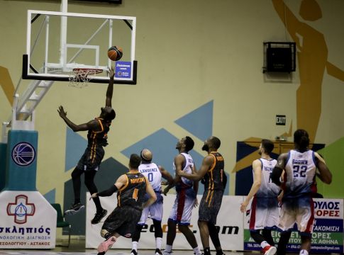 Μεσολόγγι-Προμηθέας Πάτρας 82-88