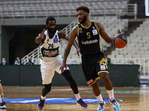 LIVE : Παναθηναϊκός – ΑΕΚ 80-75 (Τελικό)