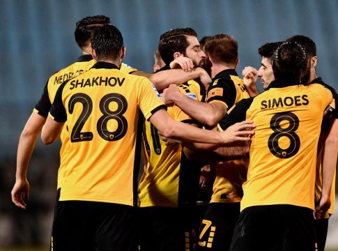 Λαμία – ΑΕΚ 0-1: Βρίσκει σφυγμό, νίκησε τη Λαμία με συνταγή Χιμένεθ