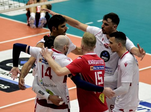 Φοίνικας Σύρου – Ολυμπιακός 3-2 : Ματσάρα και η… μπίλια στον Φοίνικα