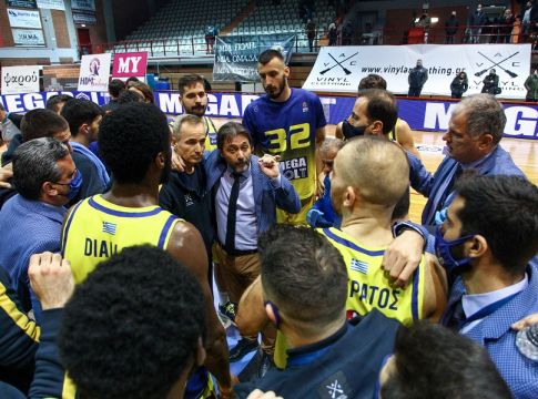 Σερέλης : «Πολύ μεγάλη νίκη» (Vid)