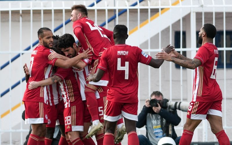 Τα πρόσωπα και η ουσία…