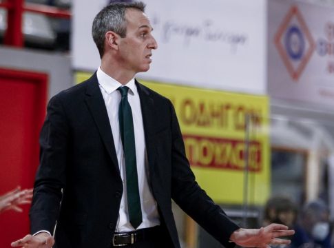 Κάτας: «Να βελτιωθούμε στην άμυνα»