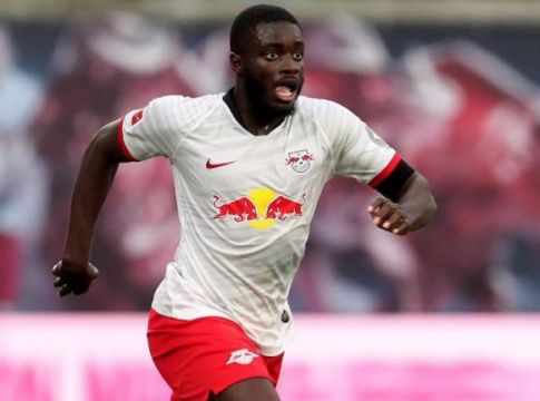 Στο στόχαστρο της Μπάγερν Μονάχου ο Ουπαμεκανό