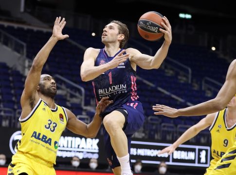Άλμπα Βερολίνου- Ρεάλ Μαδρίτης 63-72 (vid)