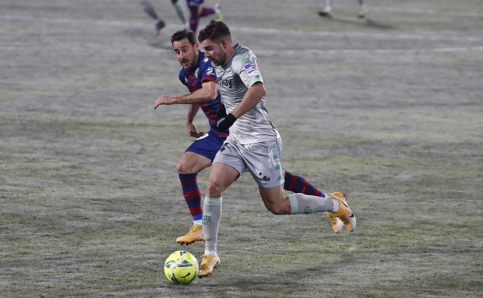 «Διπλό» η Μπέτις, 2-0 την Ουέσκα