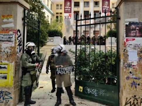 Οι καταλήψεις δεν σταματούν με νόμους που τις απαγορεύουν