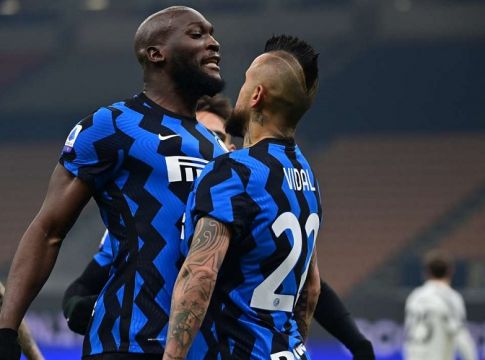 Ίντερ – Γιουβέντους : Ο Βιντάλ «κάρφωσε» την πρώην για το 1-0 (vid)