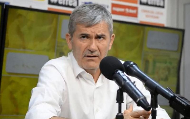 Προπονητής χρησιμοποιεί τον γιο του και ο πρόεδρος τον… έκραξε δημόσια