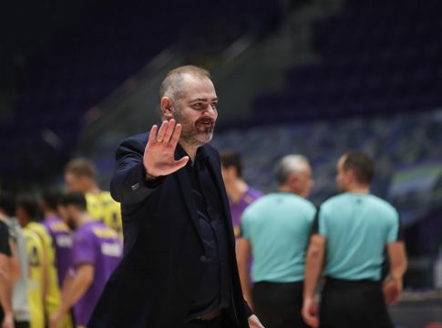 Δέδας : «Τιμή μου να θεωρούμαι υποψήφιος για τον Παναθηναϊκό»