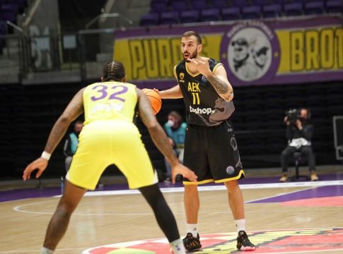 LIVE : Χάποελ Χολόν – ΑΕΚ 77-71 (Τελικό)