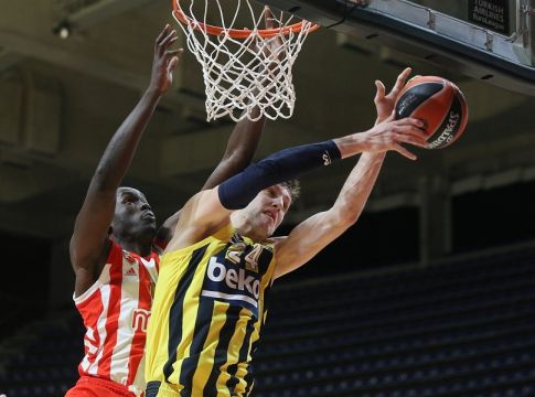 Ερυθρός Αστέρας – Φενέρμπαχτσε 71-73