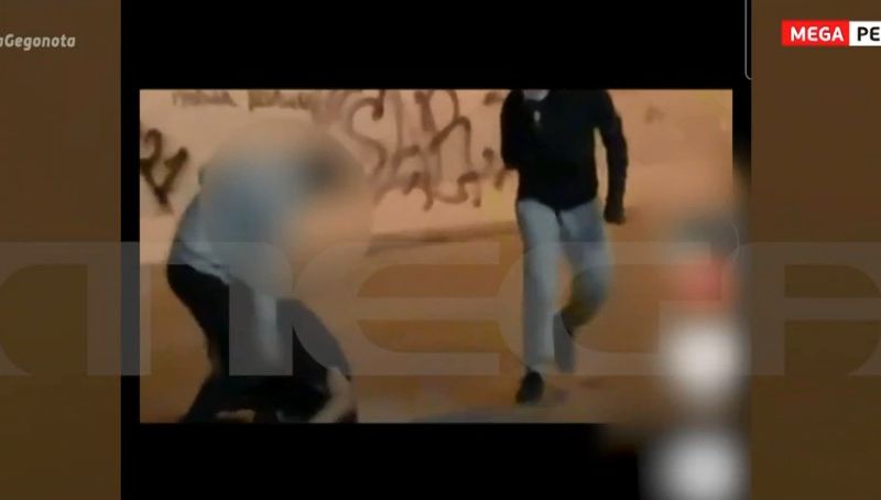 Φόβος και τρόμος οι συμμορίες ανηλίκων στην Αττική : 12χρονα αγόρια οπλισμένα στους δρόμους