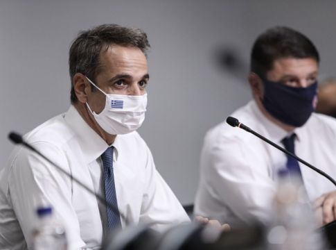 Στην Πολιτική Προστασία το απόγευμα ο πρωθυπουργός – Σύσκεψη για την πορεία των εμβολιασμών