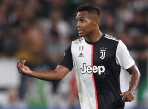 Γιουβέντους : Θετικός στον Covid-19 ο Άλεξ Σάντρο