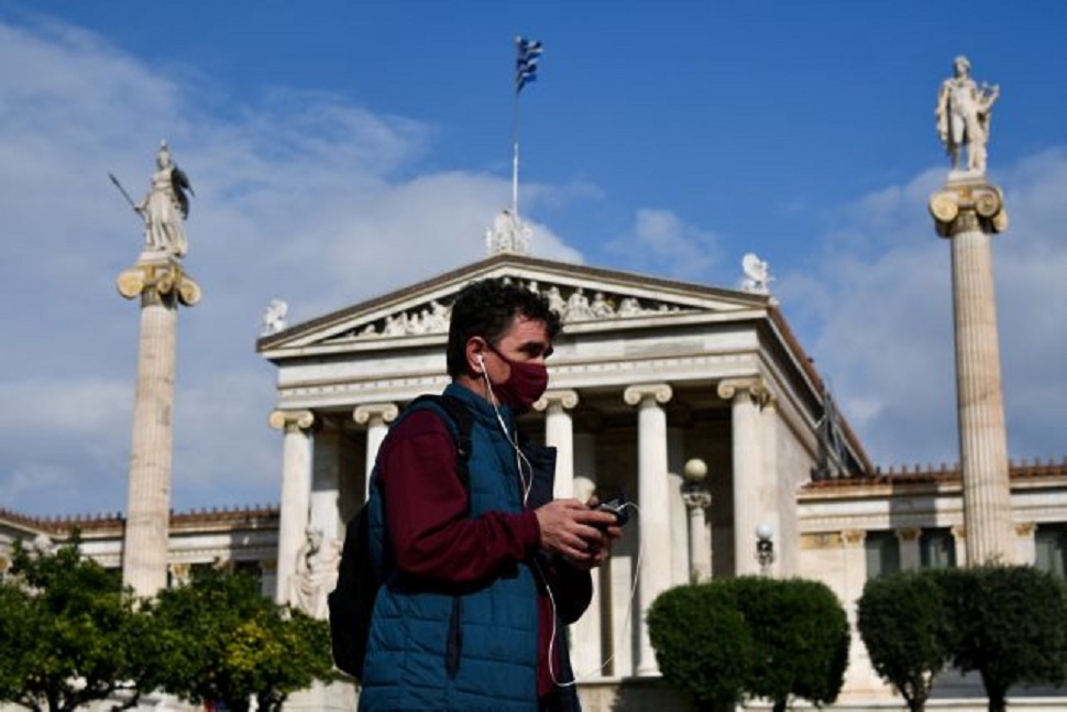 Παπαευαγγέλου : Στην Αττική το 1/3 των ασθενών με κορωνοϊό – 2.500 τα ενεργά κρούσματα στο Λεκανοπέδιο