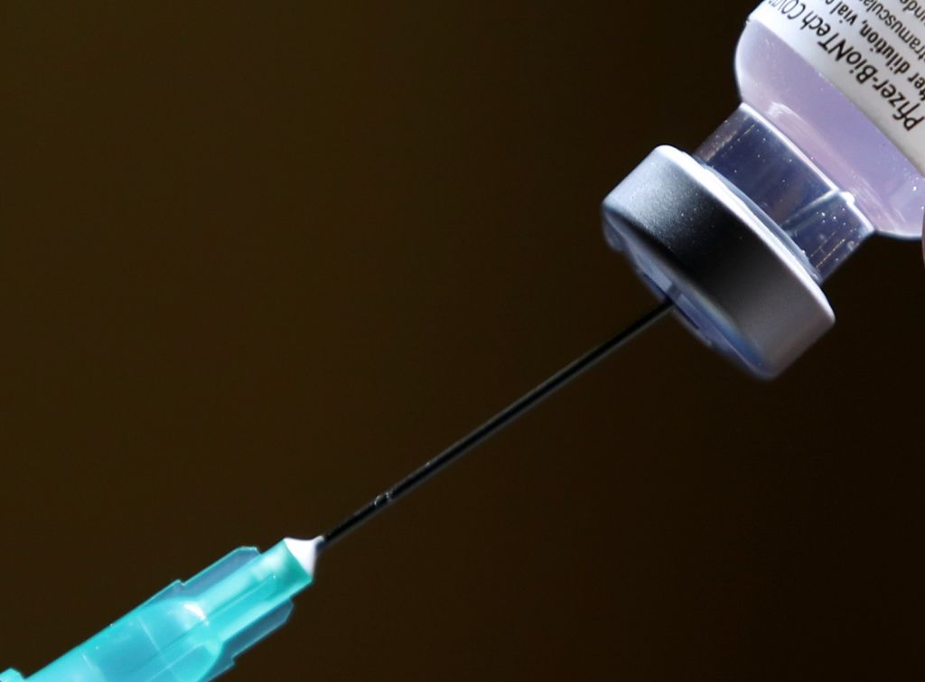 Κικίλιας για εμβόλια : «Ανησυχητικές καθυστερήσεις στις παραδόσεις» – Αιχμές για ΕΕ και φαρμακοβιομηχανίες