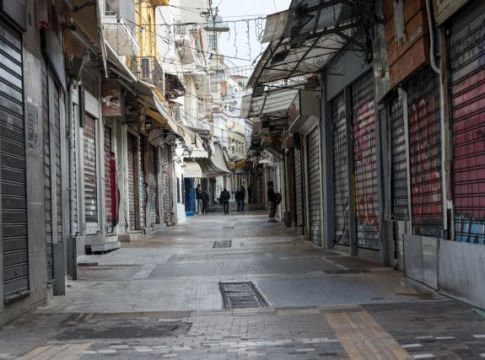 Κορωνοϊός : Ο χάρτης της διασποράς – Πού εντοπίζονται τα 2.147 κρούσματα
