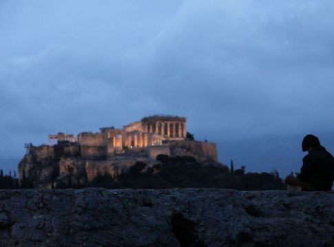 Η πανδημία «γονατίζει» την Αττική με 649 κρούσματα – Η κατανομή στο Λεκανοπέδιο