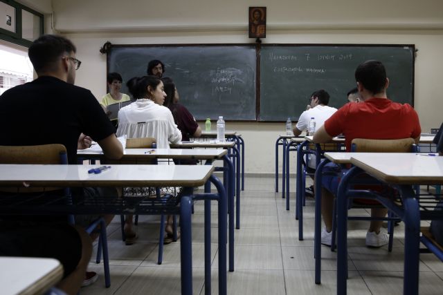 Προειδοποίηση Καπραβέλου για επιδημιολογική έκρηξη : Ζητά να κλείσουν όλα τα σχολεία