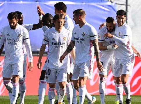 Ρεάλ Μαδρίτης – Βαλένθια 2-0 : «Καθάρισε» τη Βαλένθια από το ημίχρονο η Ρεάλ