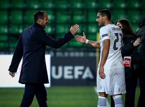 Φαν Σιπ για Γιακουμάκη : «Θα πρέπει να συνεχίσει στην Ολλανδία ή το Βέλγιο»