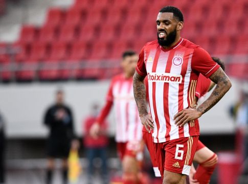 Η απουσία του Εμβιλά «παραμορφώνει» αγωνιστικά τον Ολυμπιακό