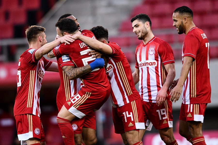 Ολυμπιακός – ΟΦΗ : Ο Μασούρας το 2-0 από νέα ασίστ Βαλμπουενά (vids)