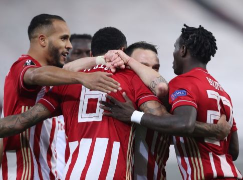 LIVE : Ολυμπιακός – Αϊντχόφεν 4-2 (Τελικό)