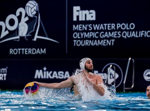 Live Streaming : Ελλάδα – Μαυροβούνιο