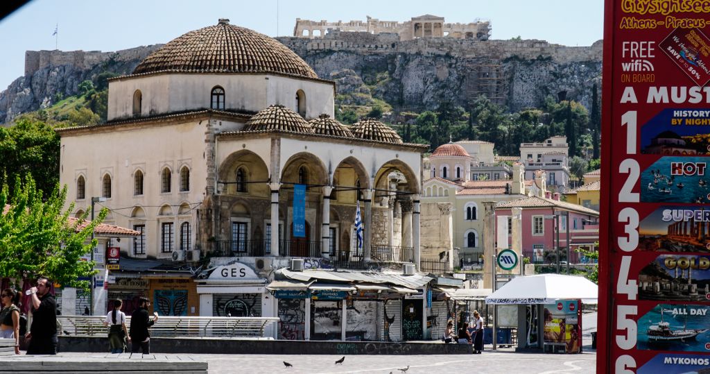 Η δύσκολη «εξίσωση» της Αττικής για άνοιγμα λιανεμπορίου και σχολείων : Ποια είναι η ημερομηνία – ορόσημο