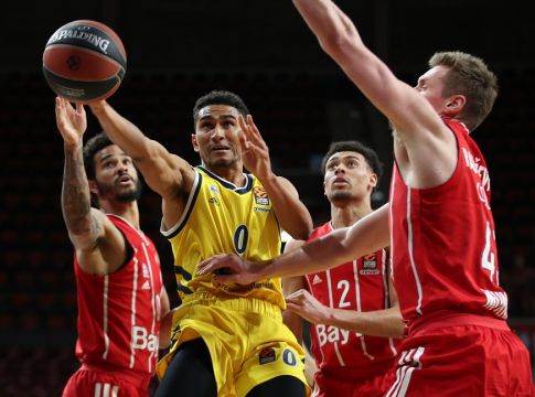 Στη Μπάγερν Μονάχου ο γερμανικός «εμφύλιος» (101-95)