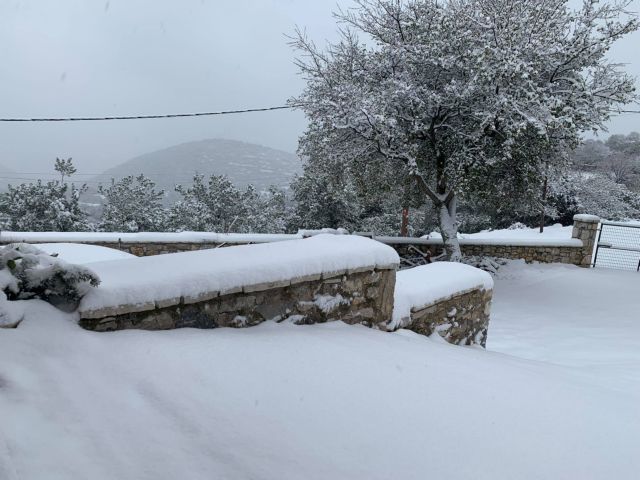 Στον πάγο βάζει η «Μήδεια» όλη τη χώρα – Δείτε live την πορεία της