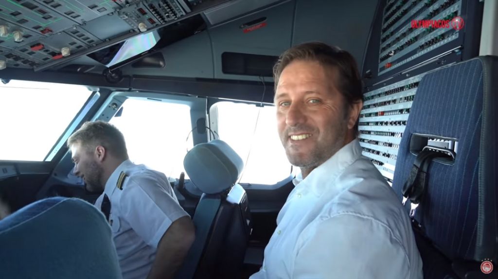 Ολυμπιακός : Με… πιλότο τον Μαρτίνς στην Ολλανδία (vid)