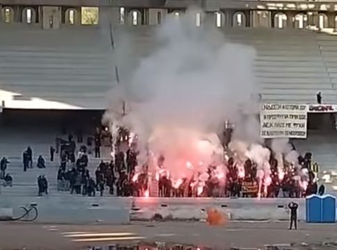 ΑΕΚ : Οι οπαδοί έκαναν… εξέδρα στην Αγιά Σοφιά (vid)
