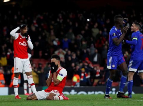 Η Άρσεναλ βλέπει Ολυμπιακό και θυμάται την… Μπάγερν (vids)