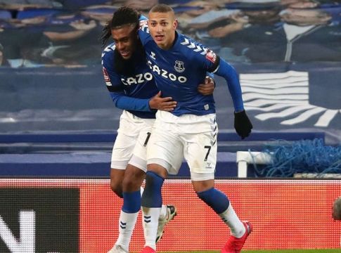 Έβερτον – Τότεναμ 5-4 παρ., 4-4 κ.α.