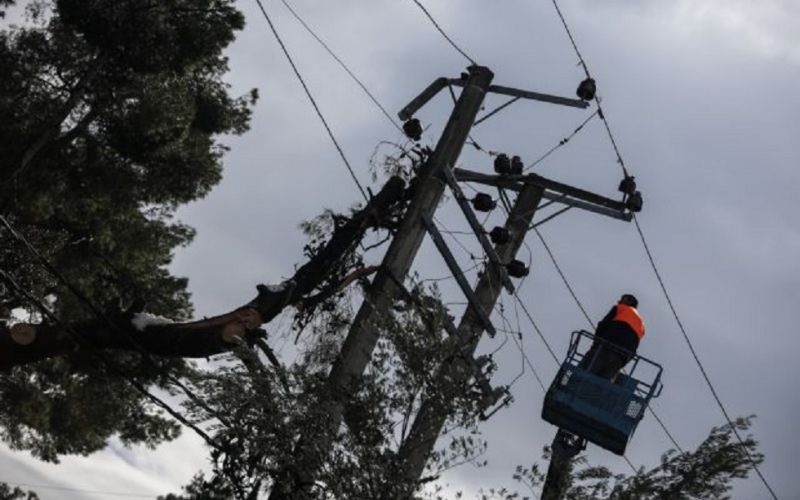 ΔΕΔΔΗΕ : Μέχρι το βράδυ σχεδόν πλήρης αποκατάσταση στην Αττική